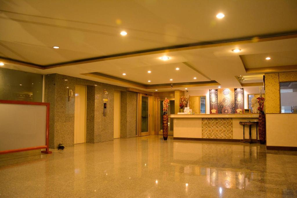 Pohseen Grand Palace Hotel Bangkok Esterno foto