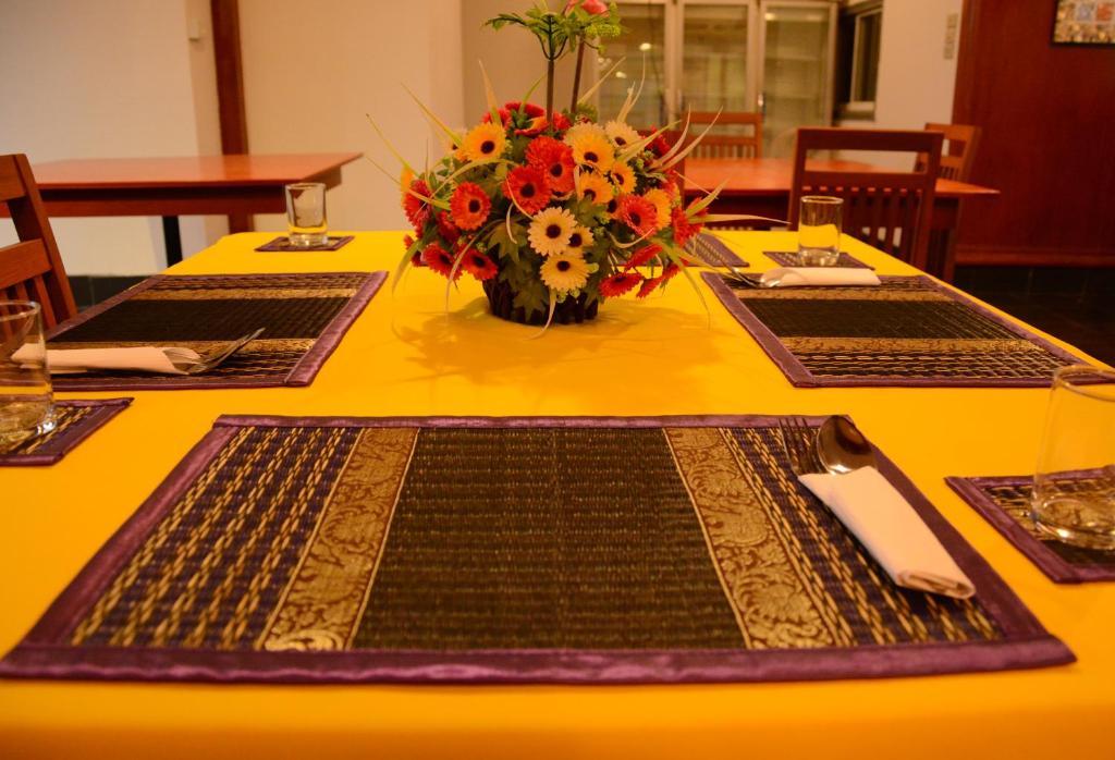 Pohseen Grand Palace Hotel Bangkok Esterno foto