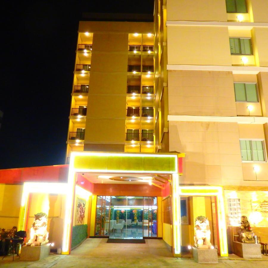 Pohseen Grand Palace Hotel Bangkok Esterno foto