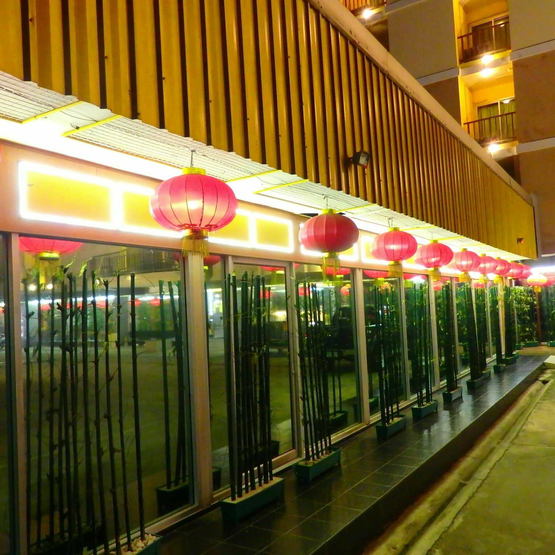 Pohseen Grand Palace Hotel Bangkok Esterno foto